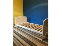 mamas and papas hayworth cot bed